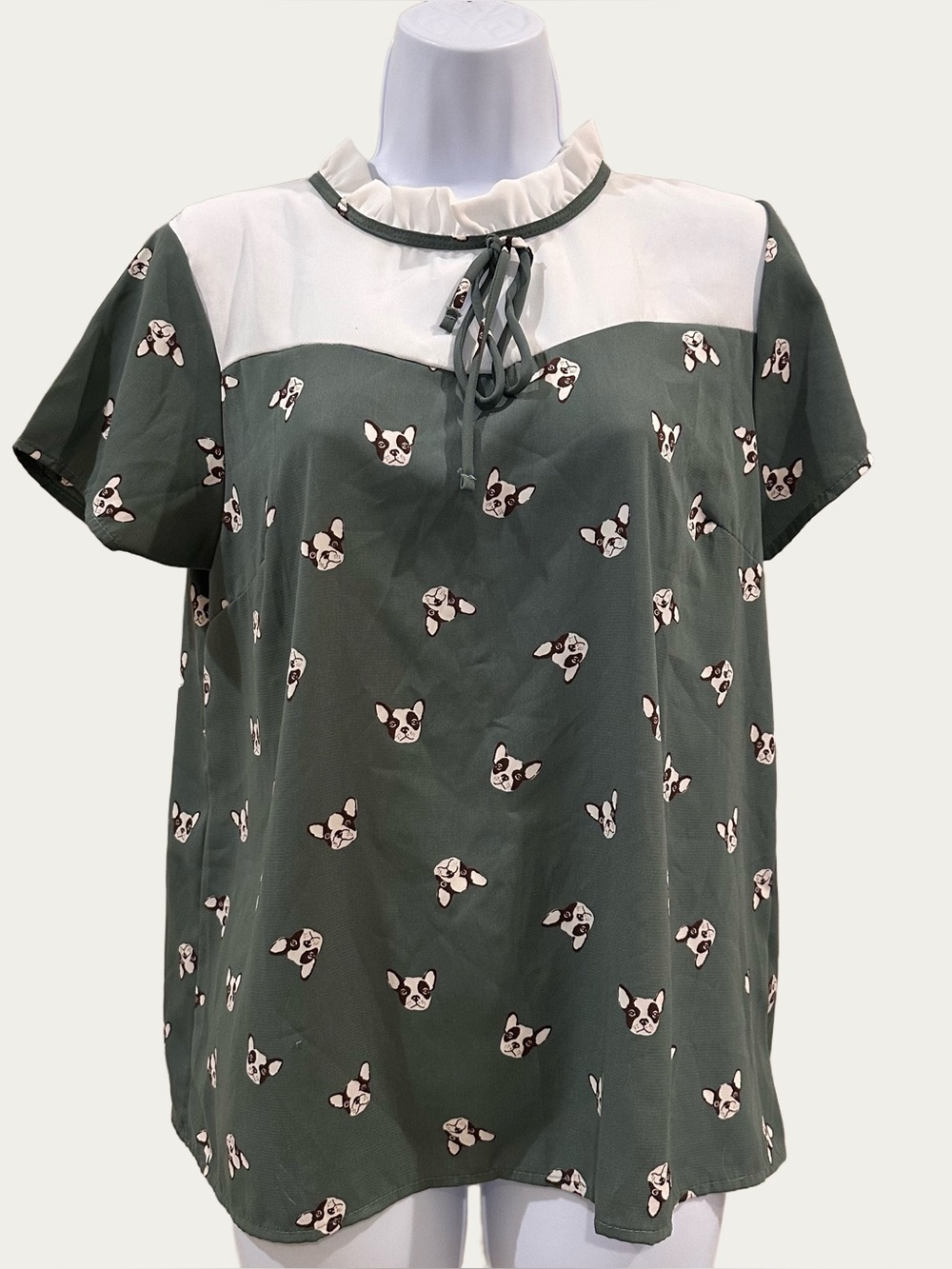 Boston Terrier Ruffled Collar Short Sleeve Green Blouse Medium - Jessy B